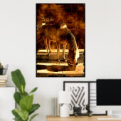 Palomino Pinto-paardenvoeding in Barn Poster (Thuiskantoor)