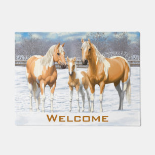 Palomino verf kwartpaarden bij sneeuw deurmat