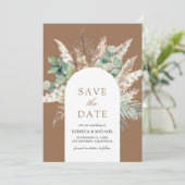 Pampas Eucalyptus Arch Beige Tan Wedding Save The Date (Staand voorkant)