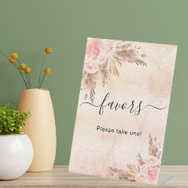 Pampas gras blozende roos bloemstuk favorieten bor reclamebord met voetstuk