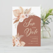 Pampas Grass Arch Terracotta Boho Foto Weddenschap Save The Date (Staand voorkant)