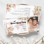 Pampas Grass Boarding Pass Weddenschap Kaart<br><div class="desc">Moderne uitnodiging voor het instapkaarten voor bruiloft met een eenvoudige witte achtergrond,  een foto van het paar,  bijtende waterverf pampasgras en floral,  een QR-code voor u om te verwijderen of te vervangen door uw eigen,  en een bewerkbaar alles in één bruiloft sjabloon die gemakkelijk te personaliseren is.</div>