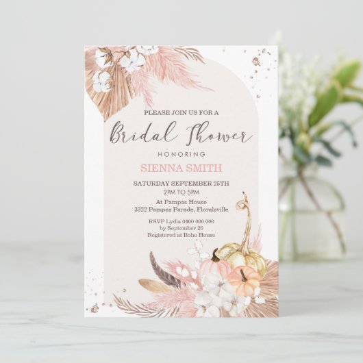 Pampas Grass Pumpkin Bridal Shower Invitation Boho Kaart (Staand voorkant)