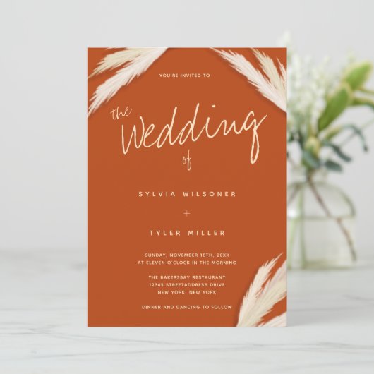 Pampas Grass Typography Burnt Oranje Wedding Kaart (Staand voorkant)