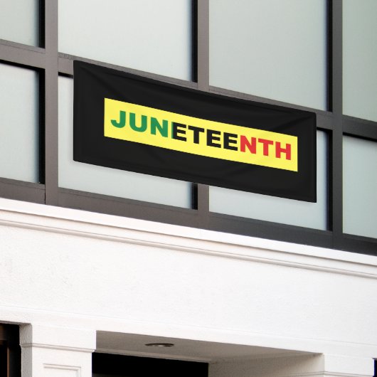 Pan African, Junetetiende Spandoek (Buitenkant Gebouw)