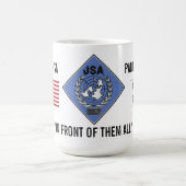 Pan Mun Jom Mok (Center)