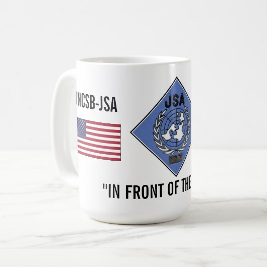 Pan Mun Jom Mok (Voorkant links)