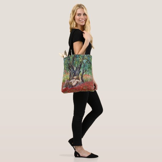 PAN-, OLIJFOLIE- EN POPPERVELS TOTE BAG (Op model)