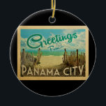 Panama City Beach Vintage Travel Keramisch Ornament<br><div class="desc">Deze Greetings from Panama City  briefkaart design is voorzien van een zandstrand met een prachtig turquoise oceaanwater en boven het zee,  een blauwe hemel met blauw witte wolken. In de klassieke reisstijl.</div>