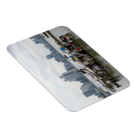 Panama City Skyline met Vissende vaten Magneet (Rechterzijde)