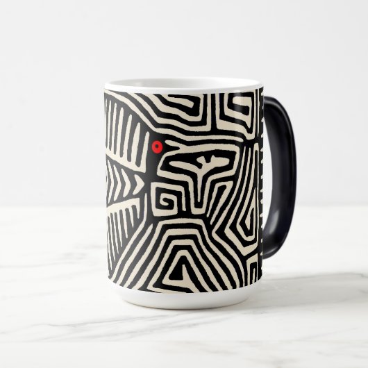 Panama Kuna Indian Mola Pajaro - Black White Magische Mok (Voorkant rechts)