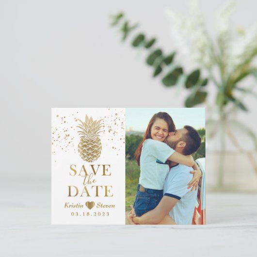 Panananas met snoepje op de datum opslaan briefkaart (Staand voorkant)