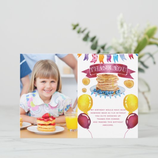 Pancake en Pajamas Birthday Bedankkaart (Staand voorkant)