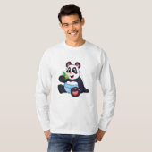 Panda als Baby met Bambus T-shirt (Voorkant volledig)