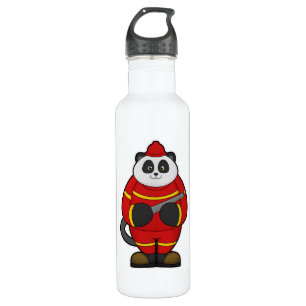 Panda als brandweerman met slang waterfles