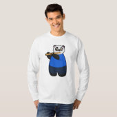 Panda als muzikant met flute t-shirt (Voorkant volledig)