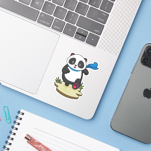 Panda als Runner met Scarf Sticker (Laptop met iPhone)