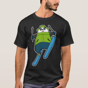 Panda als skijumper met skiën t-shirt