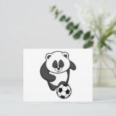 Panda als voetballer in de voetbalsport briefkaart (Staand voorkant)