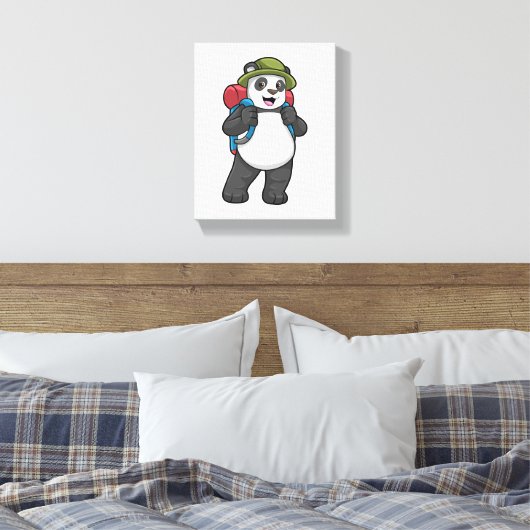 Panda als wandelaar met rugzak canvas afdruk (Insitu (Slaapkamer))
