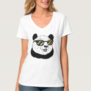 Panda Beer in een zonnebril T-shirt