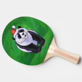Panda-Beer in Santa Hat op groen Tafeltennisbatje (Zijkant)