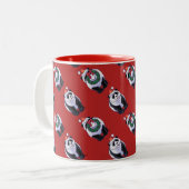 Panda Beer Kerstmis op rood Tweekleurige Koffiemok (Voorkant links)