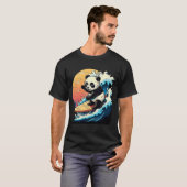 Panda Beer Surfen op de grote golf van Kanagawa T-shirt (Voorkant volledig)
