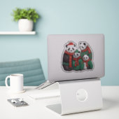 Panda Beren in truien Sticker (Laptop op bureau)