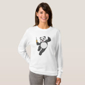 Panda bij vaccinatie met spuit t-shirt (Voorkant volledig)