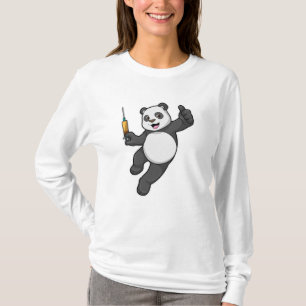 Panda bij vaccinatie met spuit t-shirt