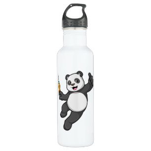 Panda bij vaccinatie met spuit waterfles