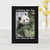 Panda Birthday Beer Hug op de kaart van Miles (Gele Bloem)