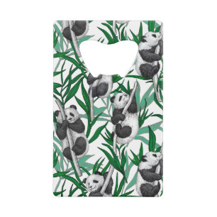 Panda cubs op creditkaart flessenopener