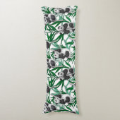 Panda cubs op lichaamskussen (Voorkant Verticaal)