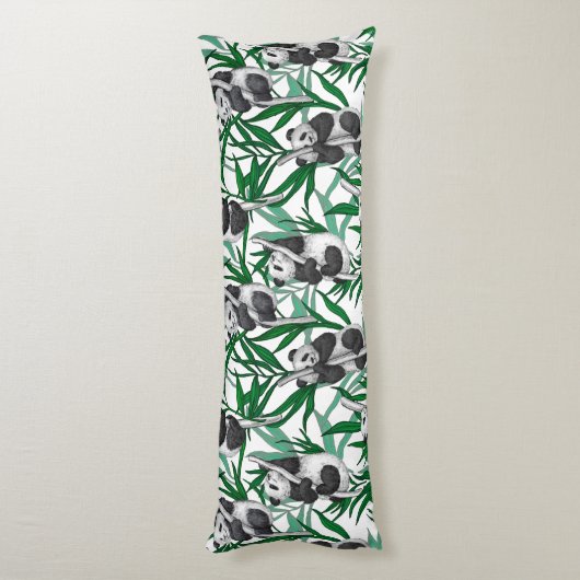 Panda cubs op lichaamskussen (Achterkant (Verticaal))