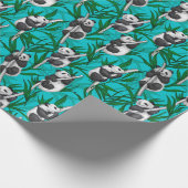 Panda cubs over turkooizen cadeaupapier (Hoek)