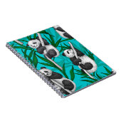 Panda cubs over turkooizen notitieboek (Rechterzijde)