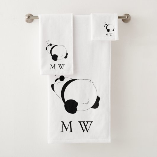 Panda Design Monogrammed Bad Handdoek (Insitu)