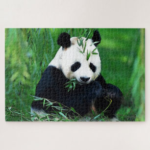 Panda Eating Leaves Legpuzzel