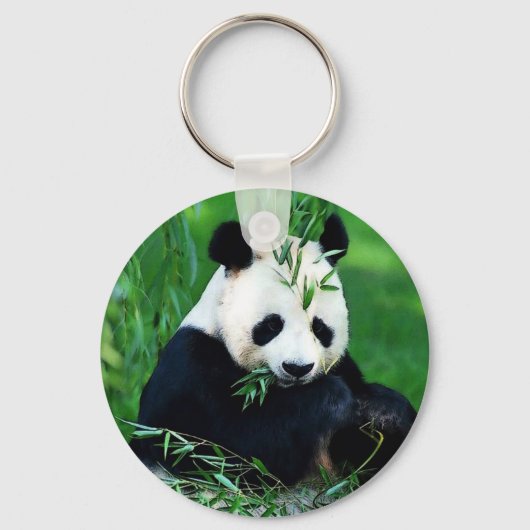 Panda Eating Leaves Sleutelhanger (Voorkant)