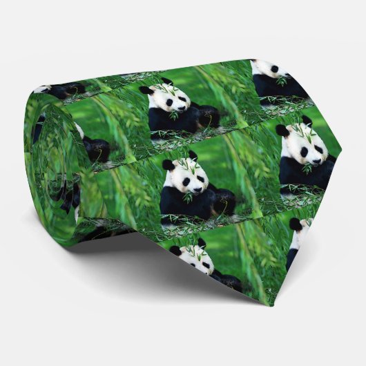 Panda Eating Leaves Stropdas (Opgerold)