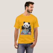 Panda eet ramen noedels t-shirt (Voorkant volledig)
