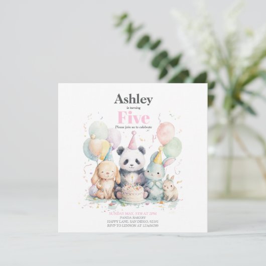 Panda en vrienden verjaardag & feest uitnodiging (Staand voorkant)