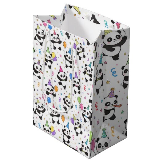 Panda Feestje Medium Cadeauzakje (Voorkant Gekanteld)