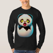 Panda hatches from egg t-shirt (Voorkant)
