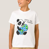 Panda knuffelt de aarde/aarddag t-shirt (Voorkant)