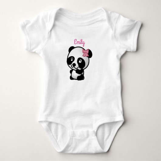 Panda met een roze Baby Onesy Romper (Voorkant)
