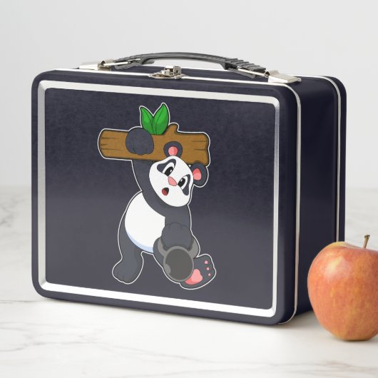 Panda met hout op sterktetraining (In situ)