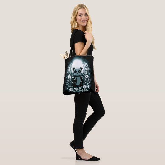 Panda Moon Tote Bag (Op model)
